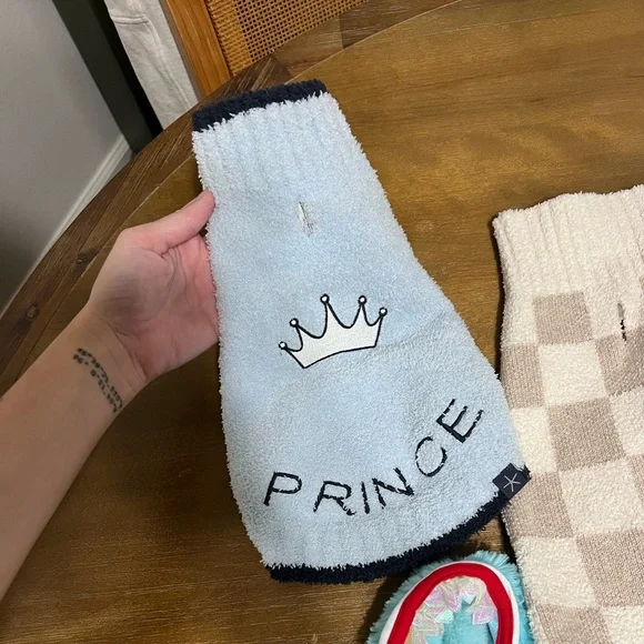 Small Dog Clothes Bundle - Picture 2 of 8